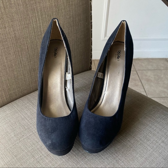 Black Suede Heels - Picture 1 of 3